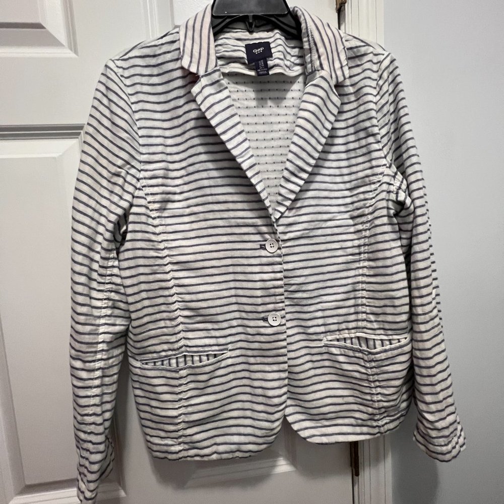 Gap size 12 blue white jacket